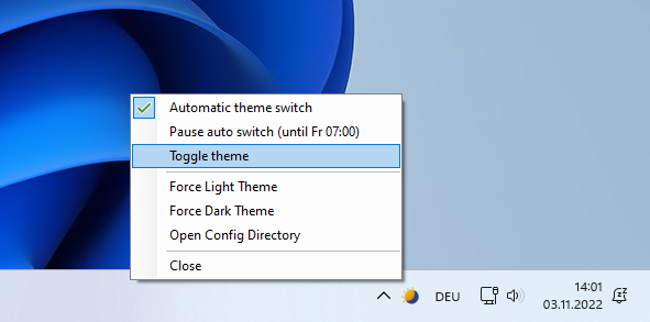 Auto Dark Mode tray menu with quick theme controls
